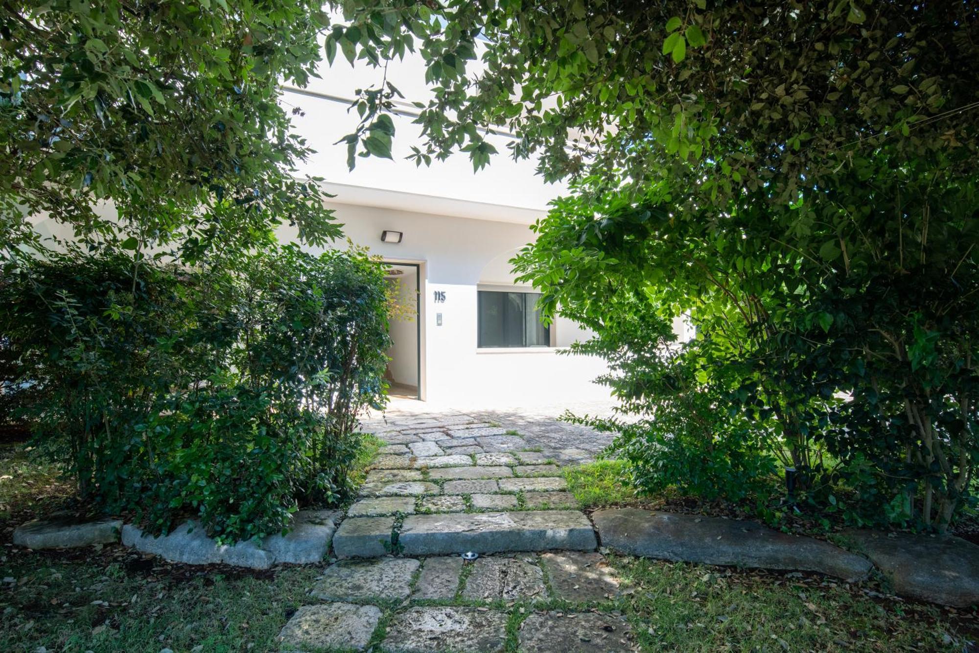 Villa Estia - Nel Cuore Della Valle D'Itria Cisternino Exterior photo
