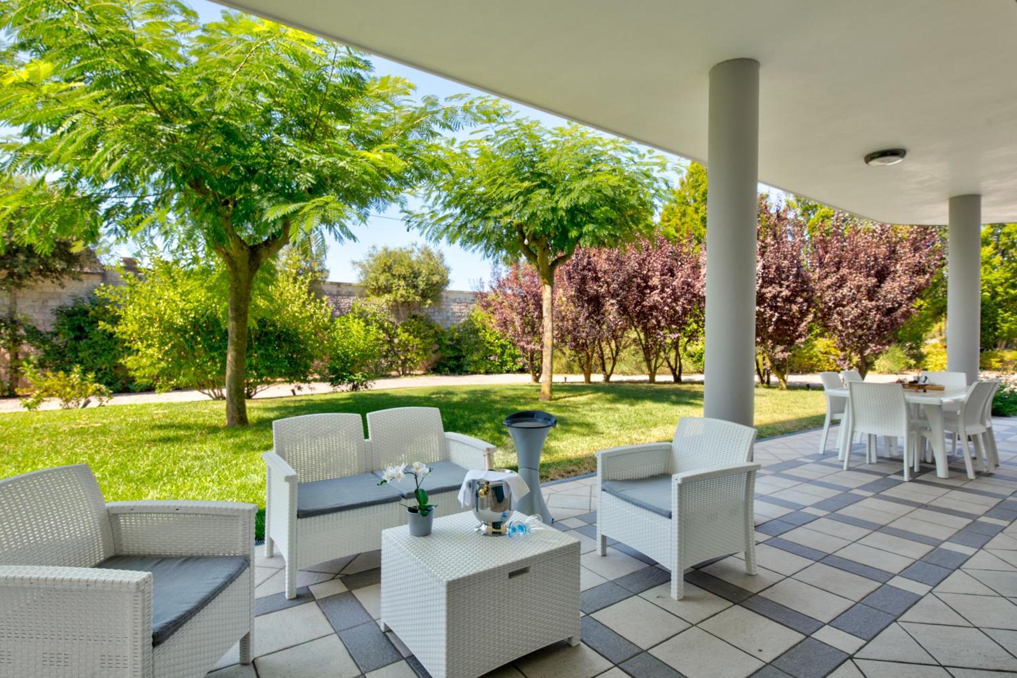 Villa Estia - Nel Cuore Della Valle D'Itria Cisternino Exterior photo